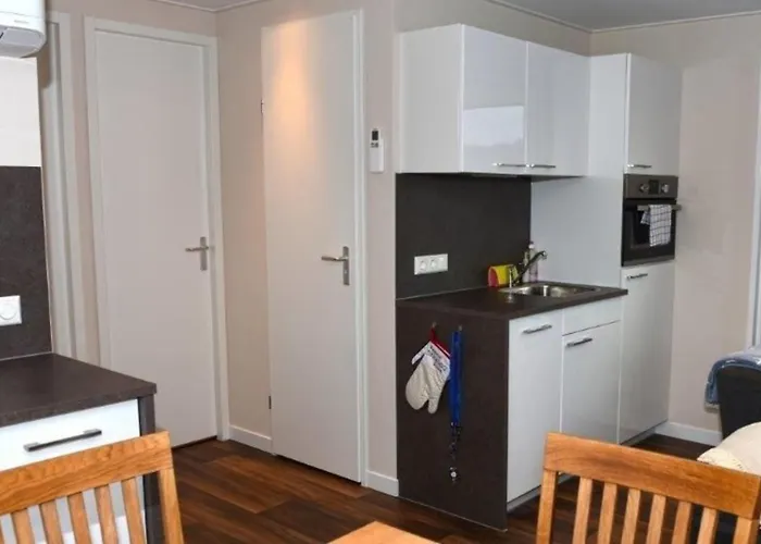 Hotel na wodzie Hausboot Dolce Klitten